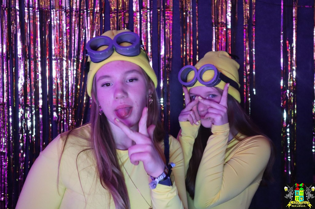 ../Images/Jeugd Opwarmbal Photobooth 195.jpg